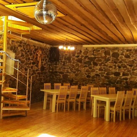 Viesu Nams Klanas Hotel Engure Exterior foto